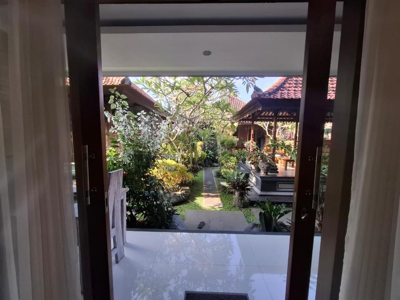 Nang Ade House Ubud Exterior foto