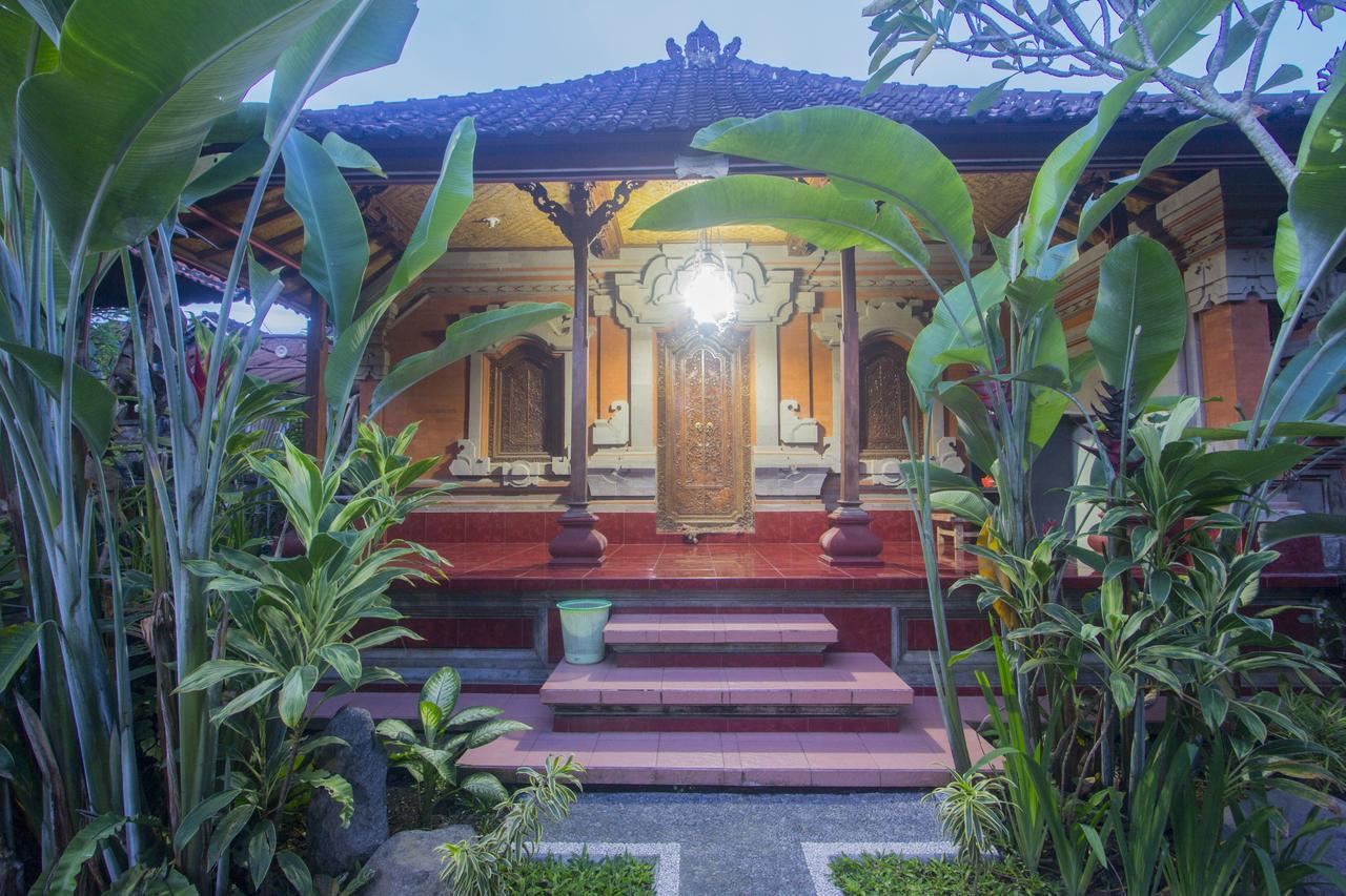 Nang Ade House Ubud Exterior foto
